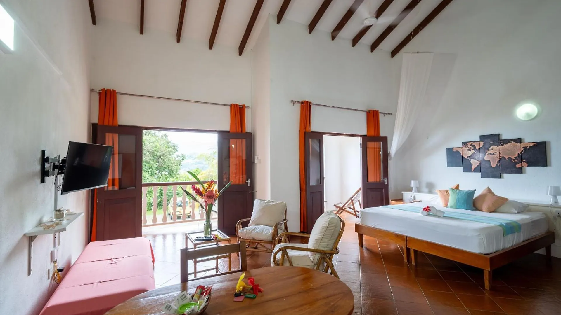 La Residence Baie Lazare  0*, Baie Lazare (Mahe)