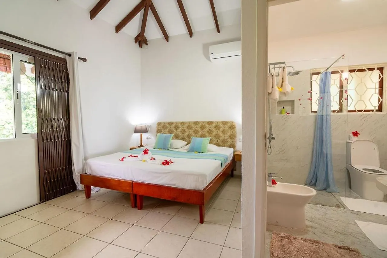 La Residence Baie Lazare  Apartment